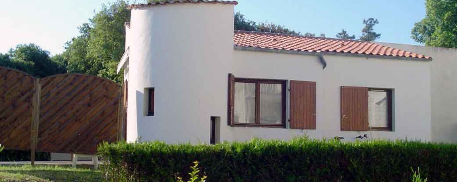 La maison vue de côté